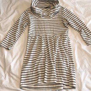 ‼️CCO‼️Maternity Cowl Neck Sweater